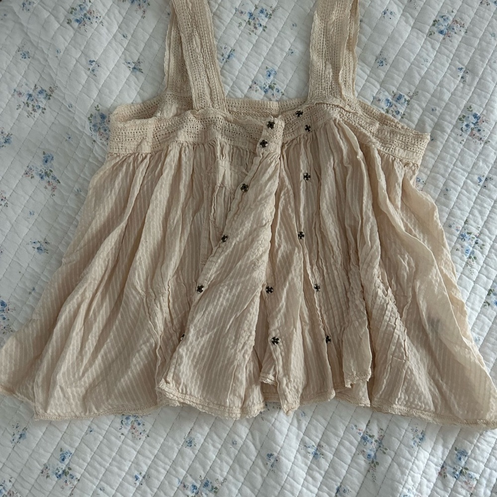 Magnolia Pearl Top - Picture 2 of 4
